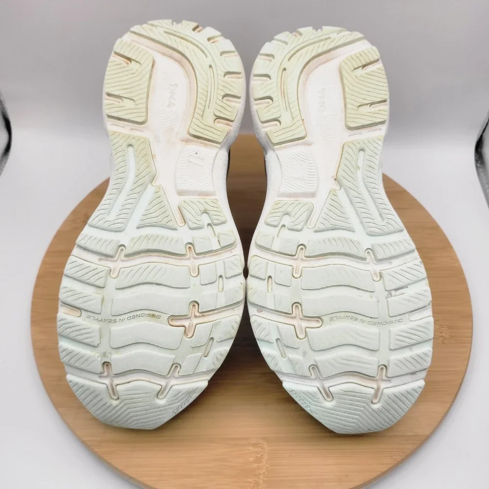 Brooks ghost 15
